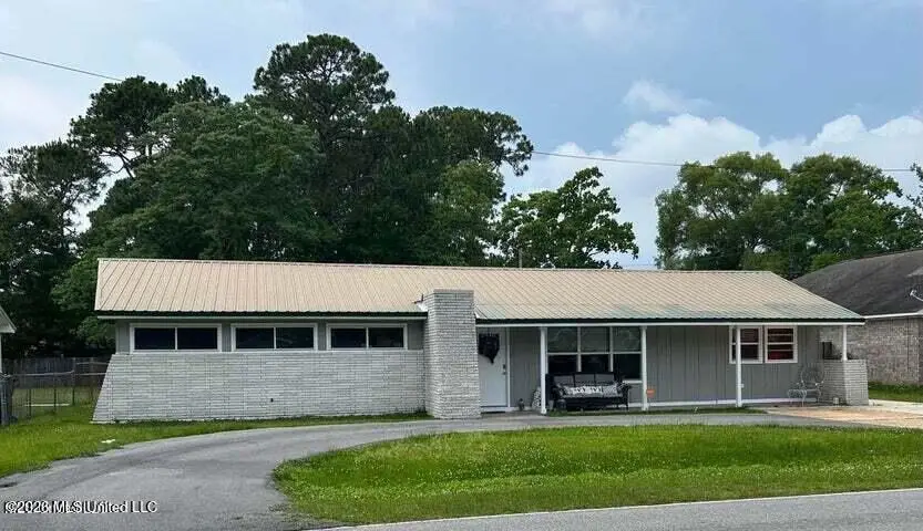 3117 Beachview Drive, Ocean Springs, MS 39564 - #1