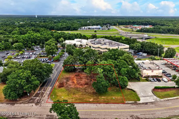 Medical Park Drive, Biloxi, MS 39532