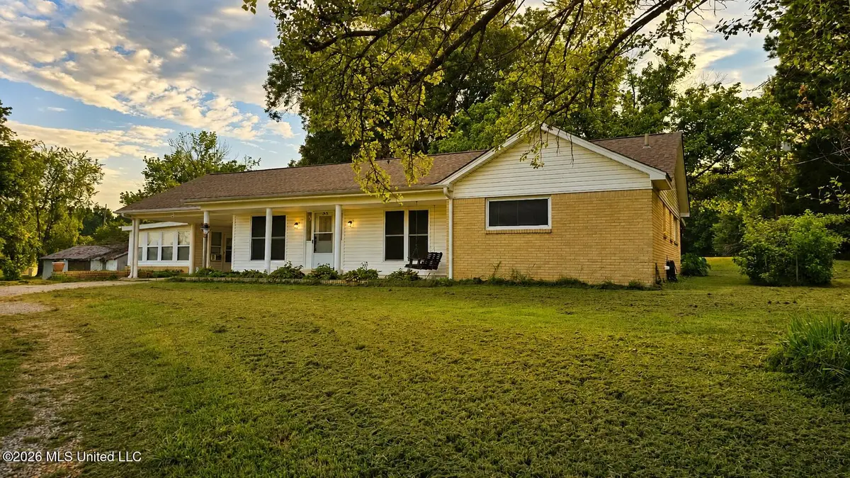 35 Highway 301, Lake Cormorant, MS 38641 - #1