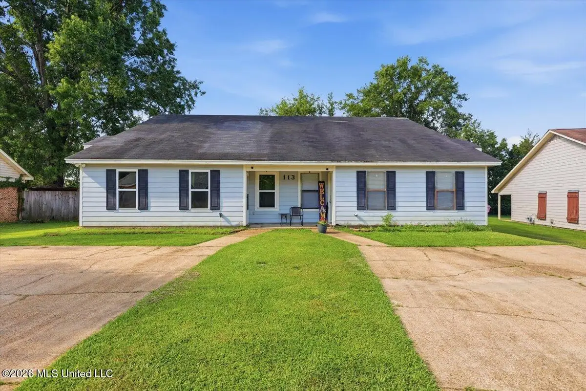 113 Meadowview Circle, Clinton, MS 39056 - #1