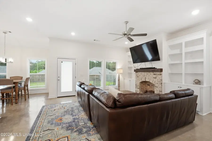 806 Oakbrook Way, Pearl, MS 39208 - #2