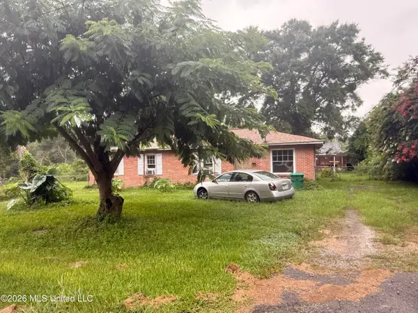 12143 Mccandliss Drive, Gulfport, MS 39503