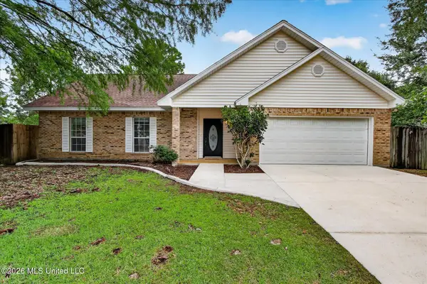8519 Op La Way, Diamondhead, MS 39525