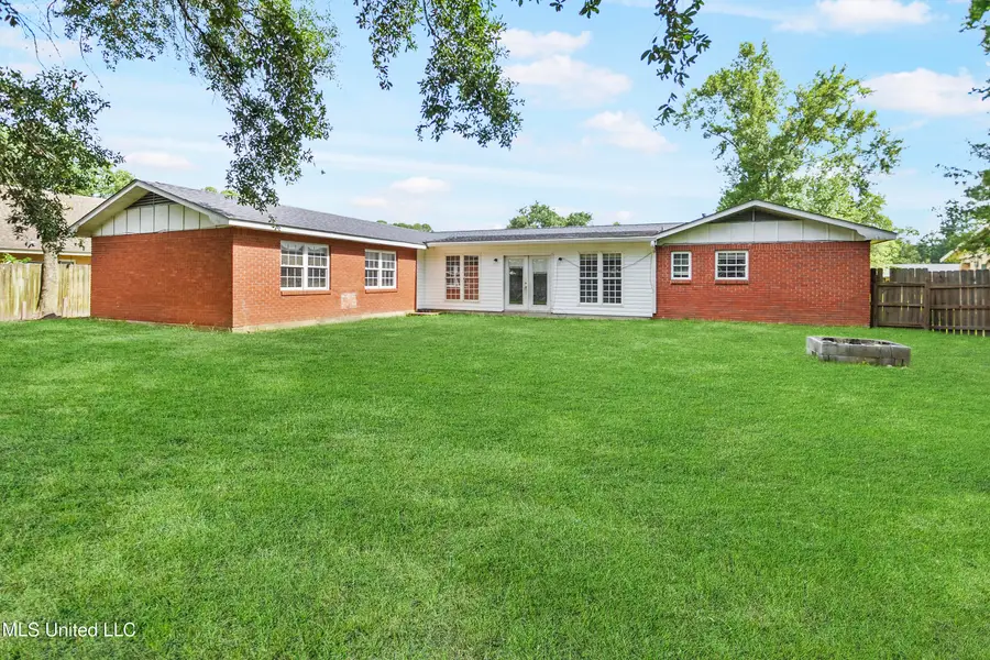 3006 Altama Avenue, Pascagoula, MS 39567 - #2