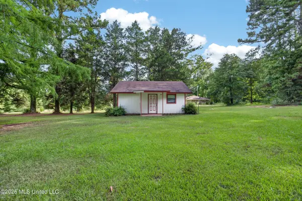 927 Crooked Creek Road, Silver Creek, MS 39663