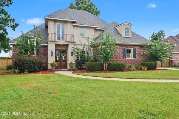 930 Caroline Drive, Biloxi, MS 39532