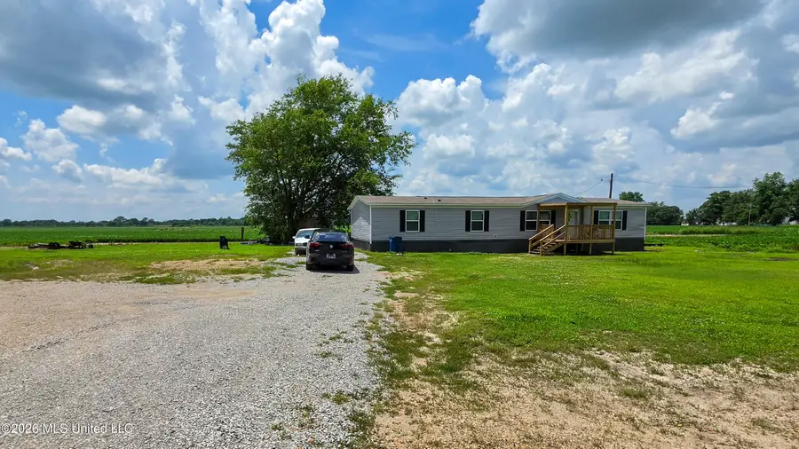 755 W Bobo Road, Clarksdale, MS 38614 - #2