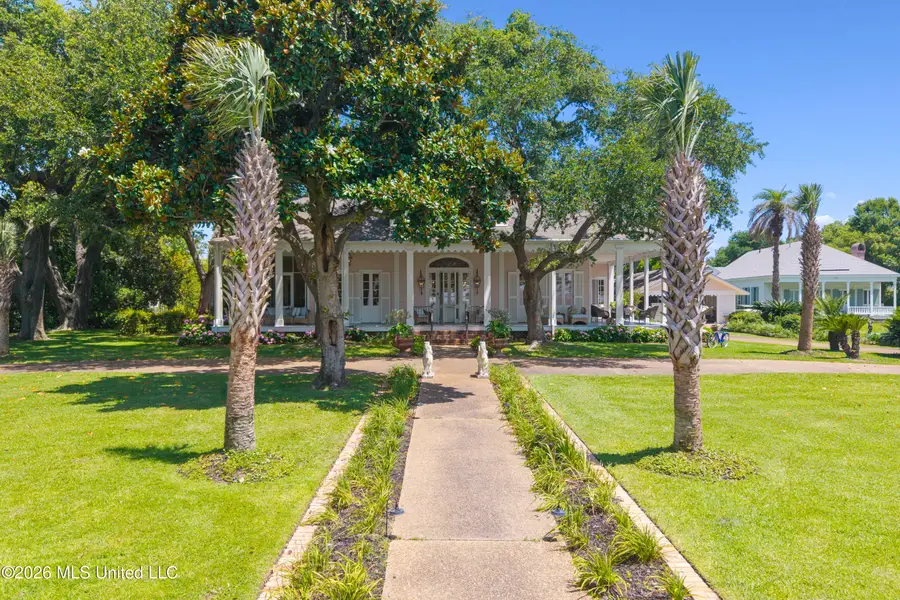 625 E Scenic Drive, Pass Christian, MS 39571 - #3