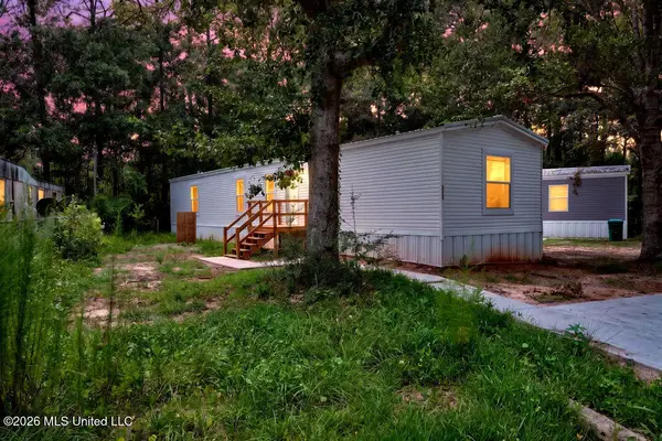 7729 Narcissus Drive, Gautier, MS 39553