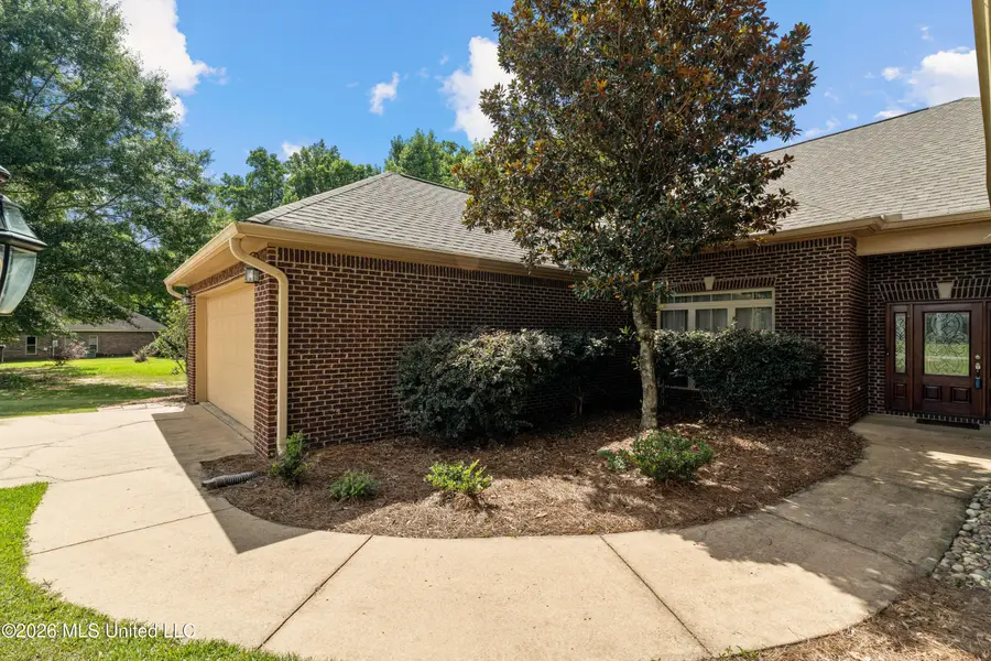 19 Morrell Circle, Hattiesburg, MS 39402 - #3