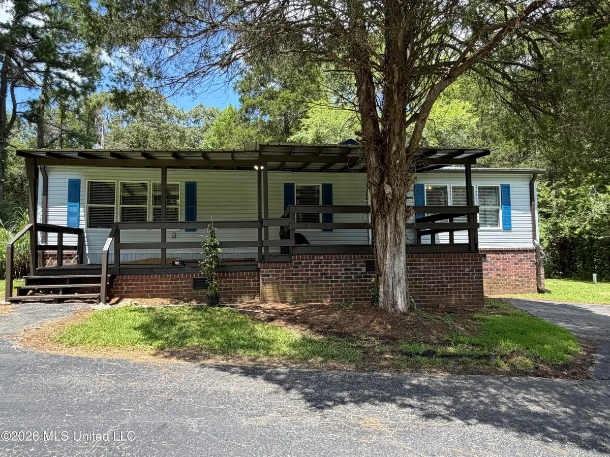 88 Embry Road, Byhalia, MS 38611 - #1