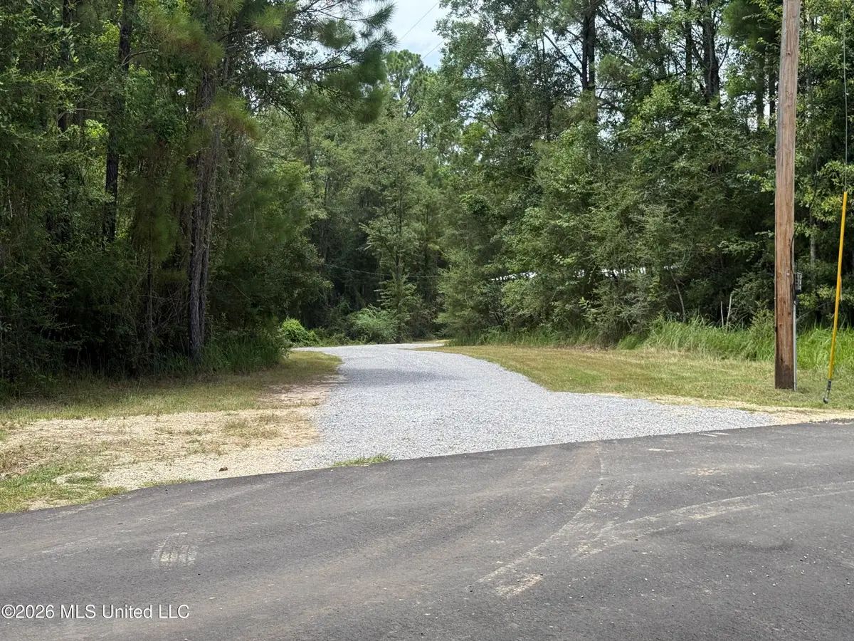 5622 Hoda Road, Kiln, MS 39556 - #1