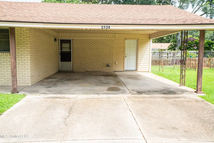 2528 Meadow Road, Biloxi, MS 39531 - #2