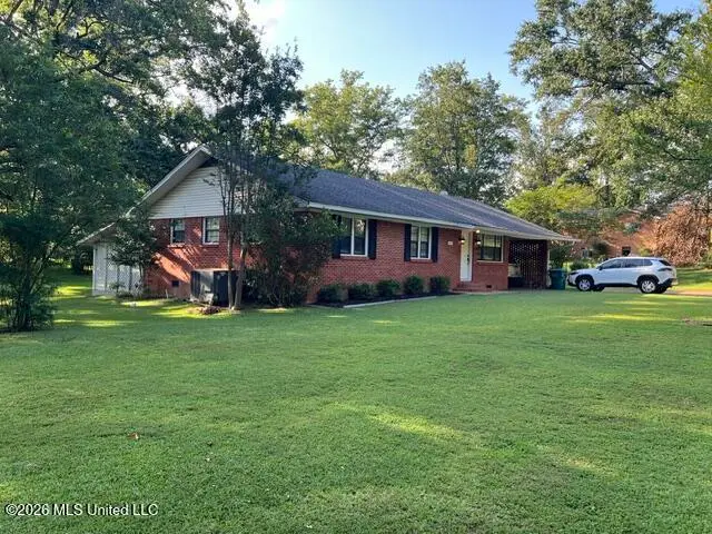 1510 W Govan Street, Grenada, MS 38901 - #2