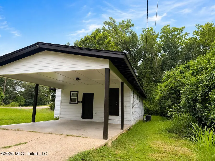216 E Northside Drive, Jackson, MS 39206 - #2
