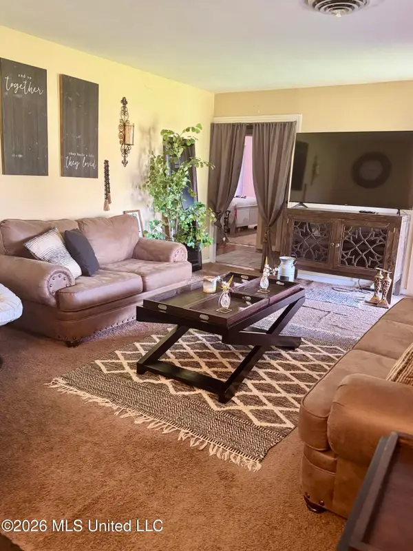 106 Sinclair Street, McComb, MS 39648
