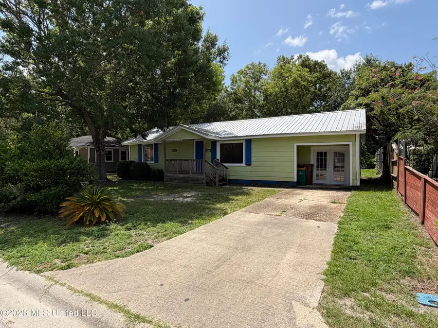 1695 Wiltshire Boulevard, Biloxi, MS 39531 - #2