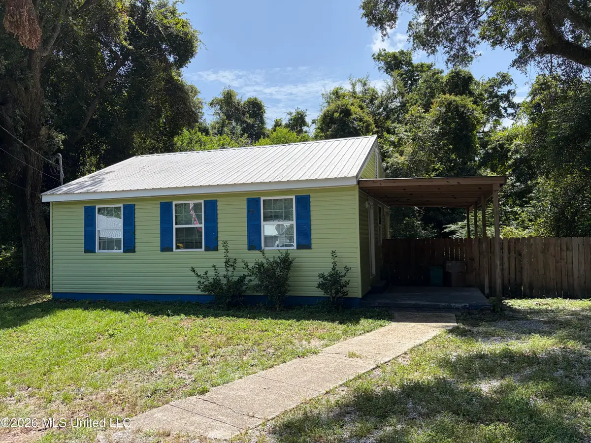 340 Stone Circle, Biloxi, MS 39531 - #1