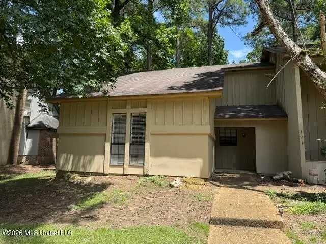 121 Bent Creek Circle, Brandon, MS 39047 - #1