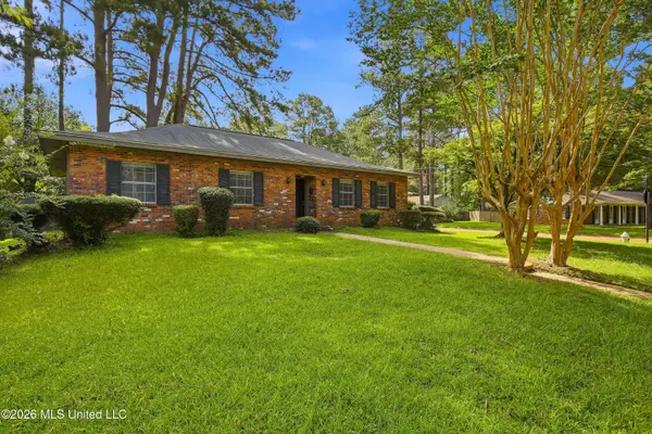 5406 Suffolk Drive, Jackson, MS 39211