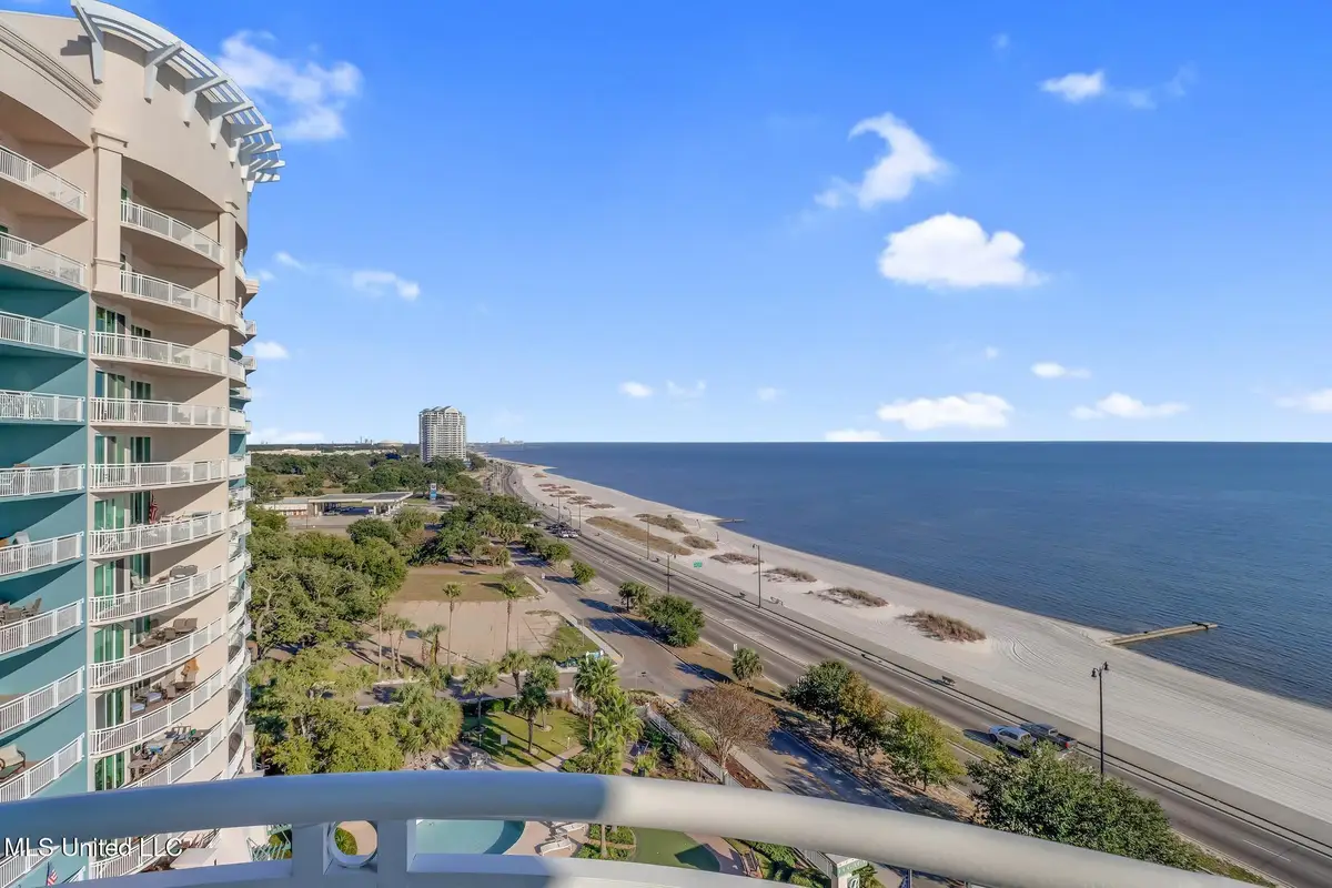 2228 Beach Drive, Gulfport, MS 39507 - #1