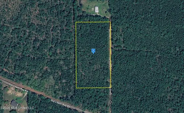 5008 Jobert Road, Bay Saint Louis, MS 39520