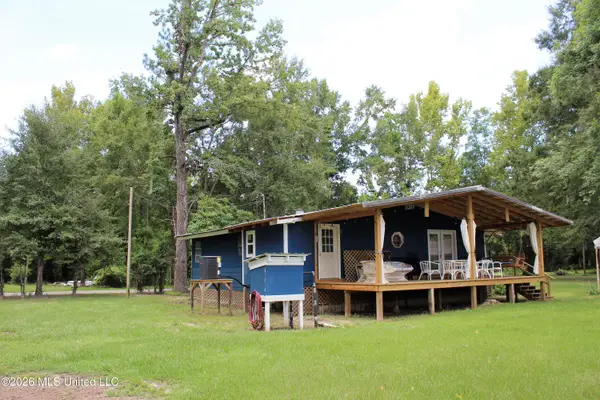 25305 Turps Drive, Lucedale, MS 39452