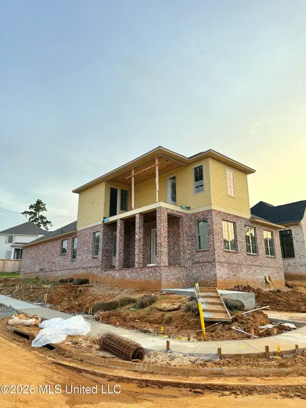 141 Water Street, Madison, MS 39110