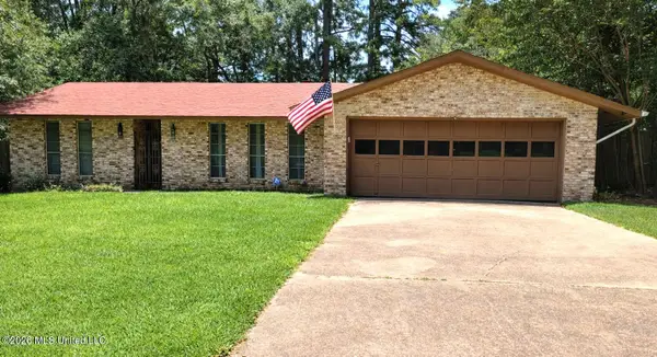 3407 Dundee Lane, Jackson, MS 39212