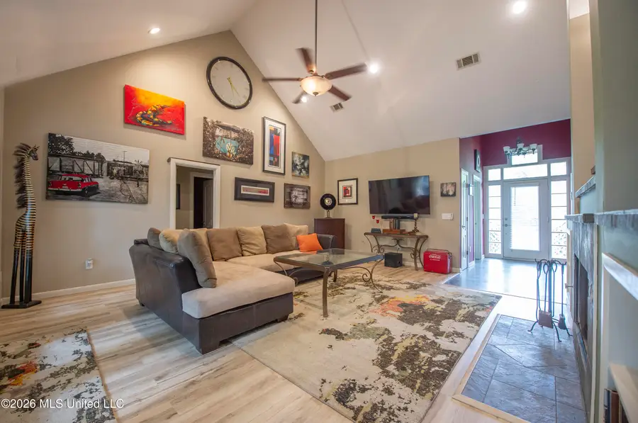 113 Kenbridge Lane, Madison, MS 39110 - #3