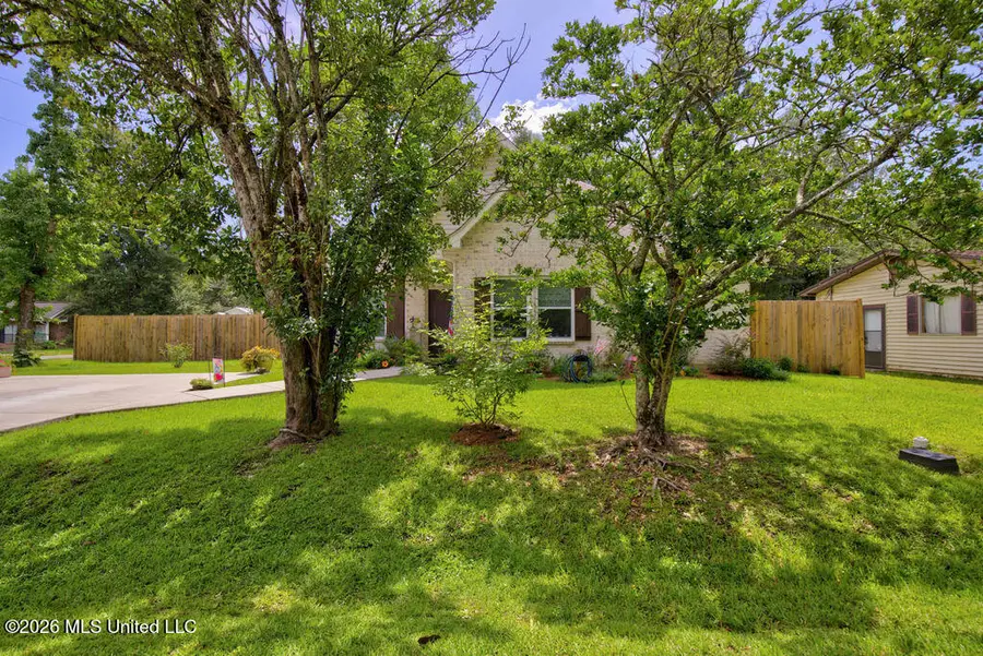 1420 Hilltop, Picayune, MS 39466 - #2