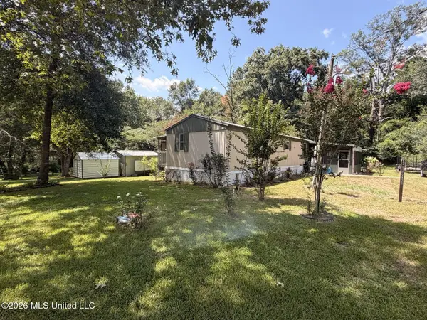 13 Douglas Circle, Sontag, MS 39665