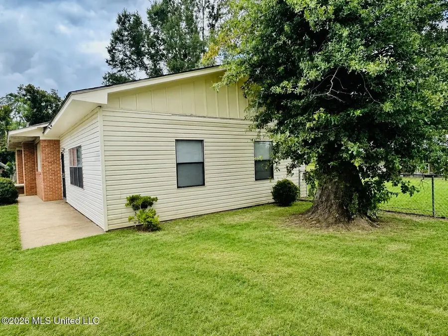 14081 Browning Road 520, Greenwood, MS 38930 - #3