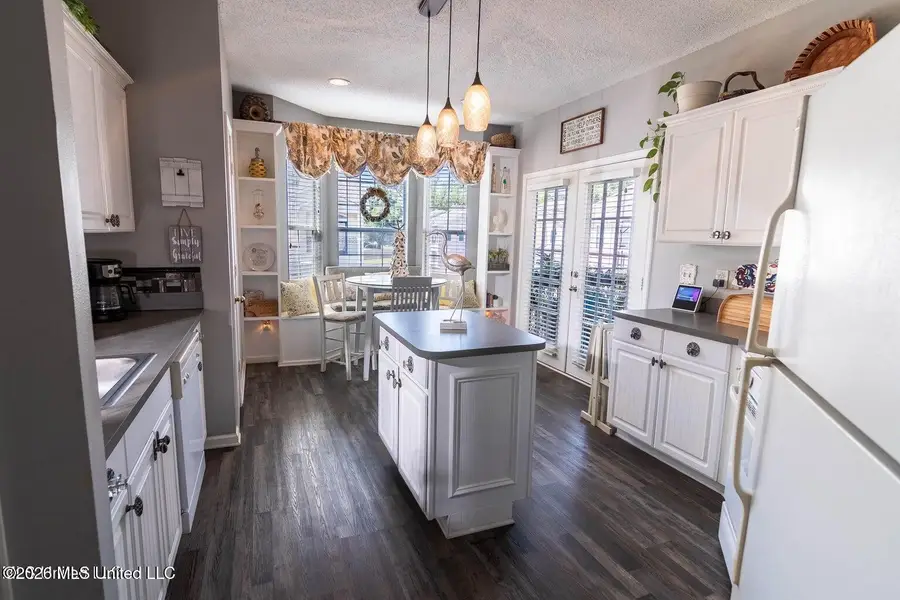 2252 Beach Drive, Gulfport, MS 39507 - #3