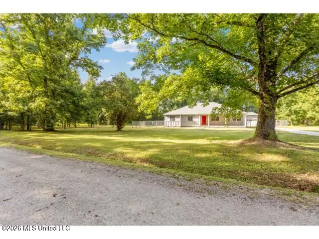 1768 Shinault Road, Byhalia, MS 38611 - #1
