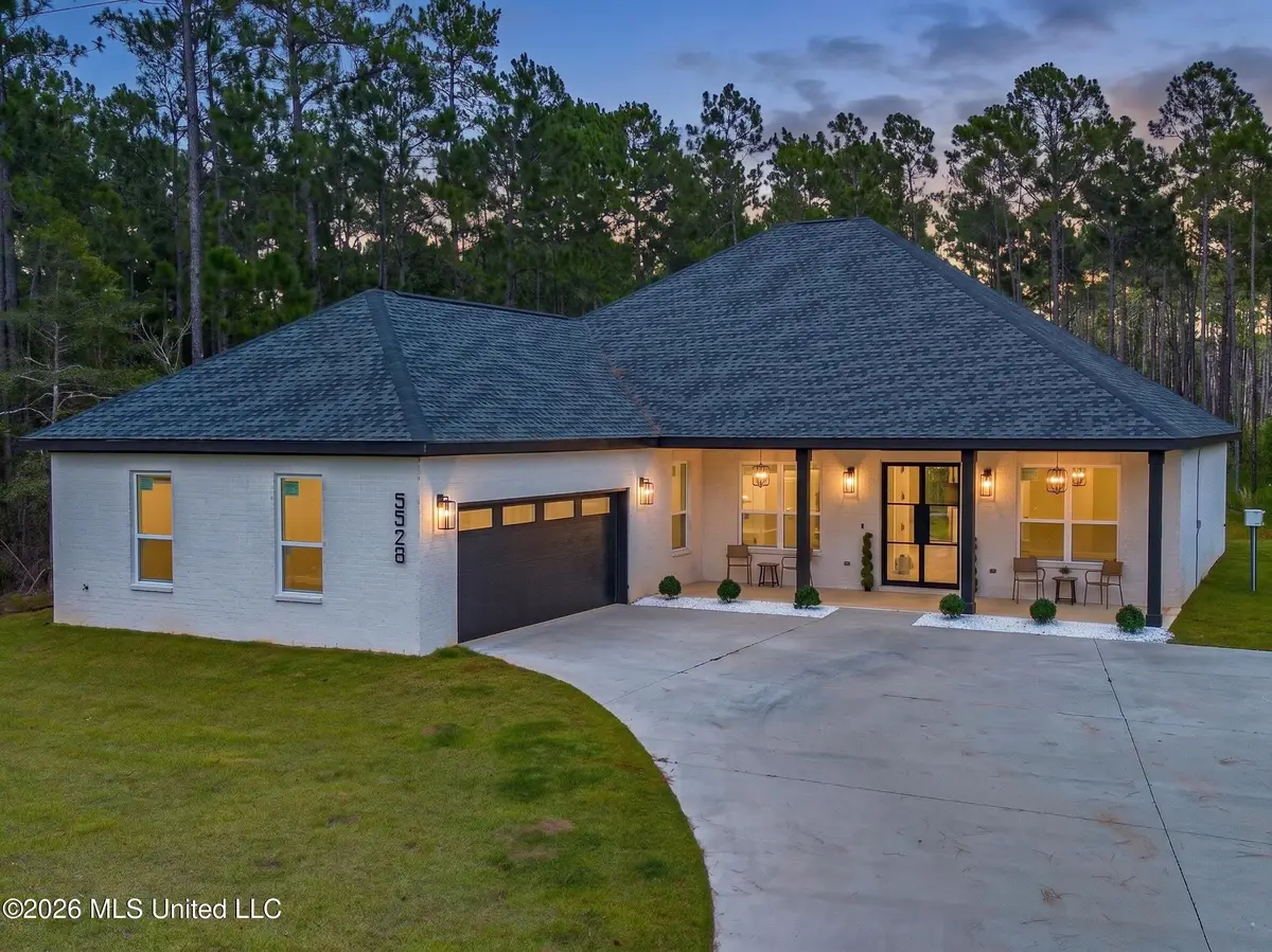 5528 Richmond Street, Ocean Springs, MS 39564 - #1