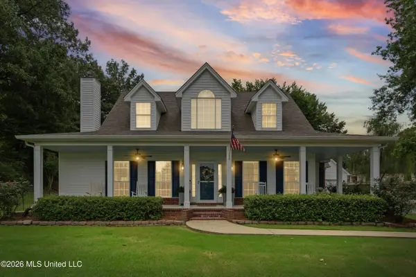8805 N Robertson Lane, Olive Branch, MS 38654
