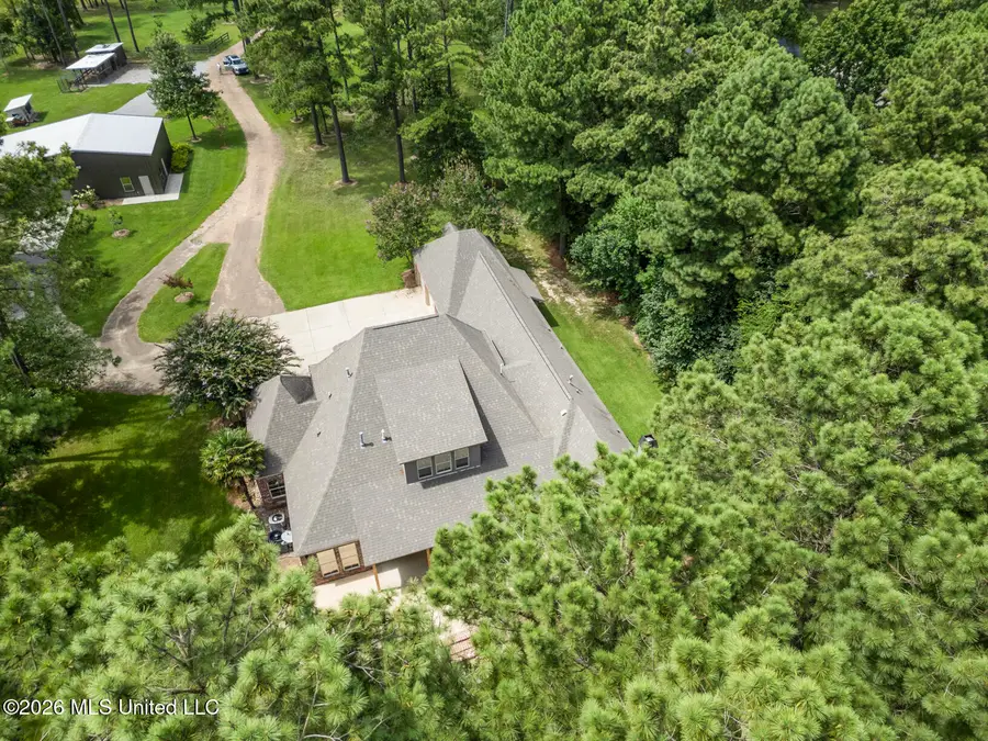 167 Lakeshire Circle, Canton, MS 39046 - #3