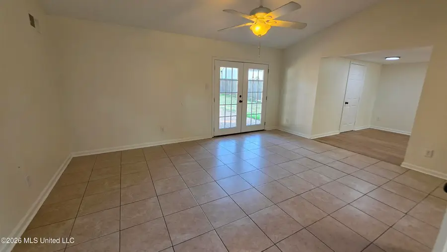 2320 Colonial Hills Drive, Southaven, MS 38671 - #2