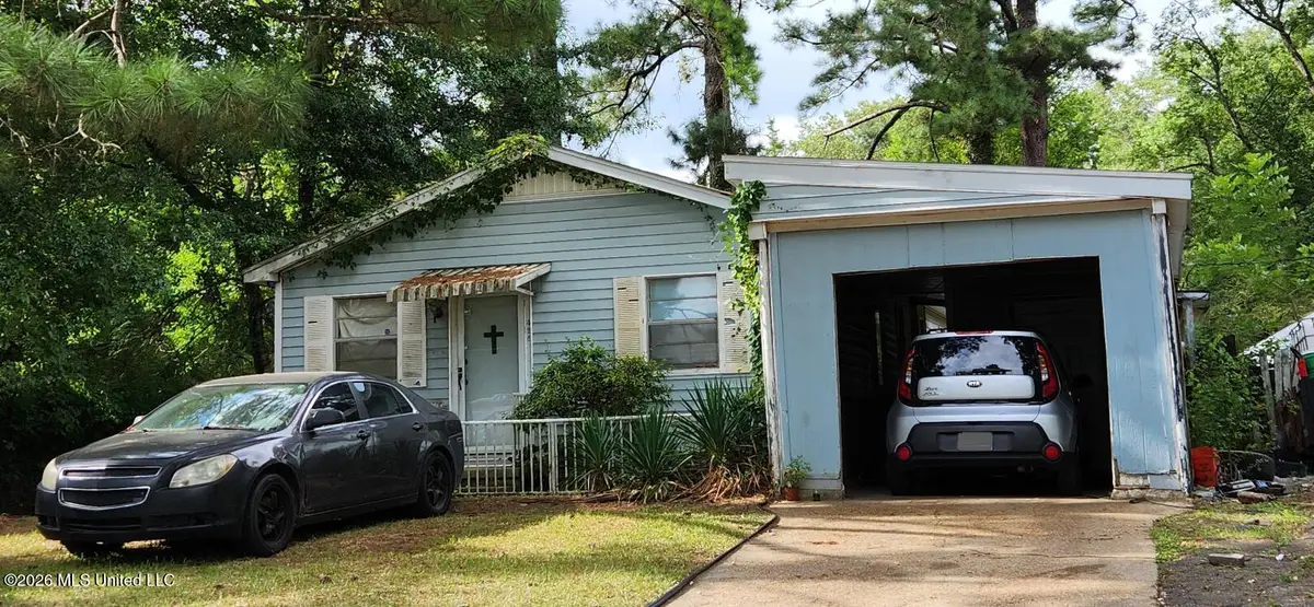 428 Oneida Avenue, Jackson, MS 39212 - #1