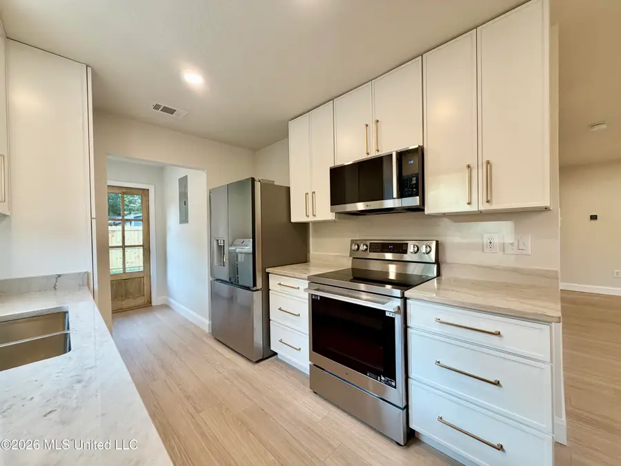 1803 Parsley Avenue, Pascagoula, MS 39567 - #3