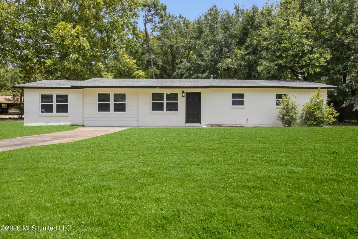 3307 Basswood Street, Pascagoula, MS 39581 - #1