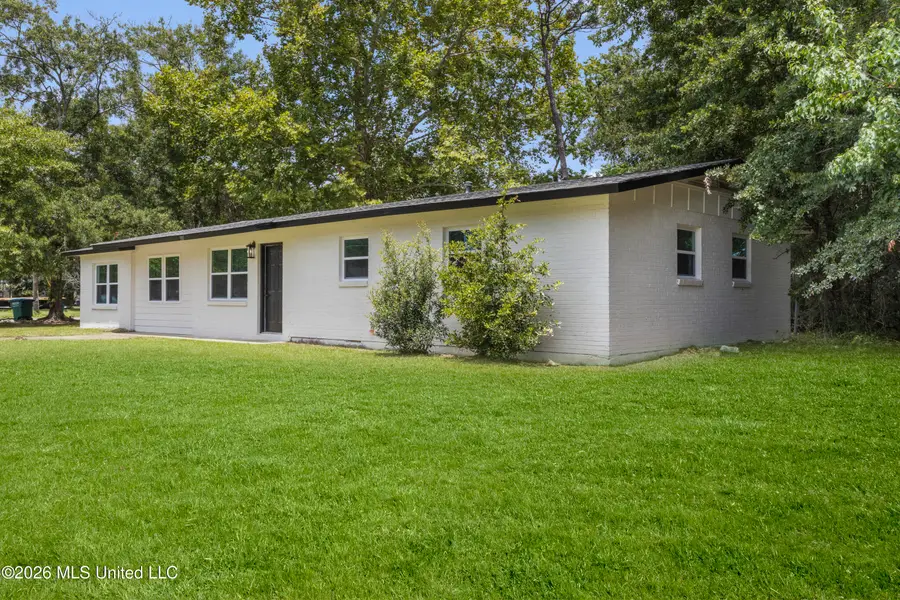 3307 Basswood Street, Pascagoula, MS 39581 - #2