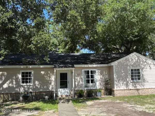 1657 Pringle Circle, Biloxi, MS 39531