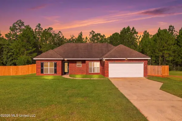 21549 W Edgewood Drive, Saucier, MS 39574