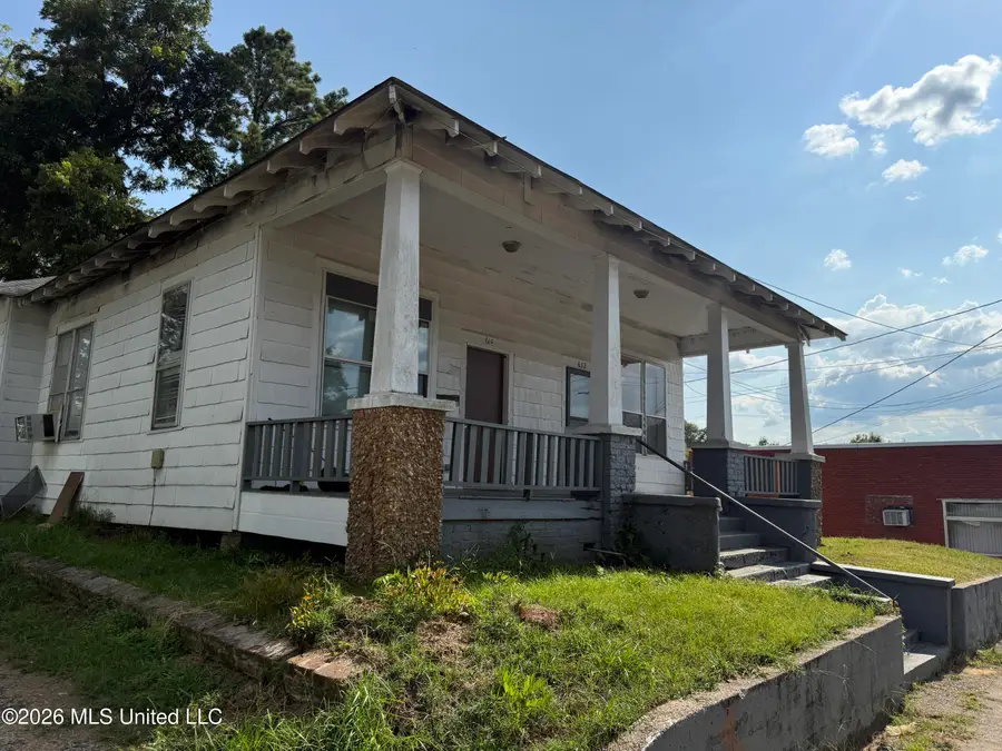 614 Pearl River Avenue, McComb, MS 39648 - #2