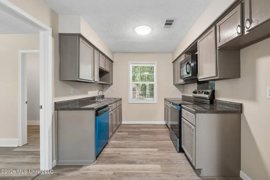 9724 Donchester Circle, Moss Point, MS 39562 - #3