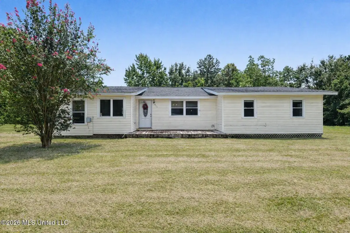 609 Dicks Street, Waveland, MS 39576 - #1