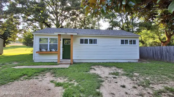 315 Willa Street, Batesville, MS 38606