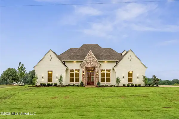 5111 Old Barn Cove, Coldwater, MS 38618